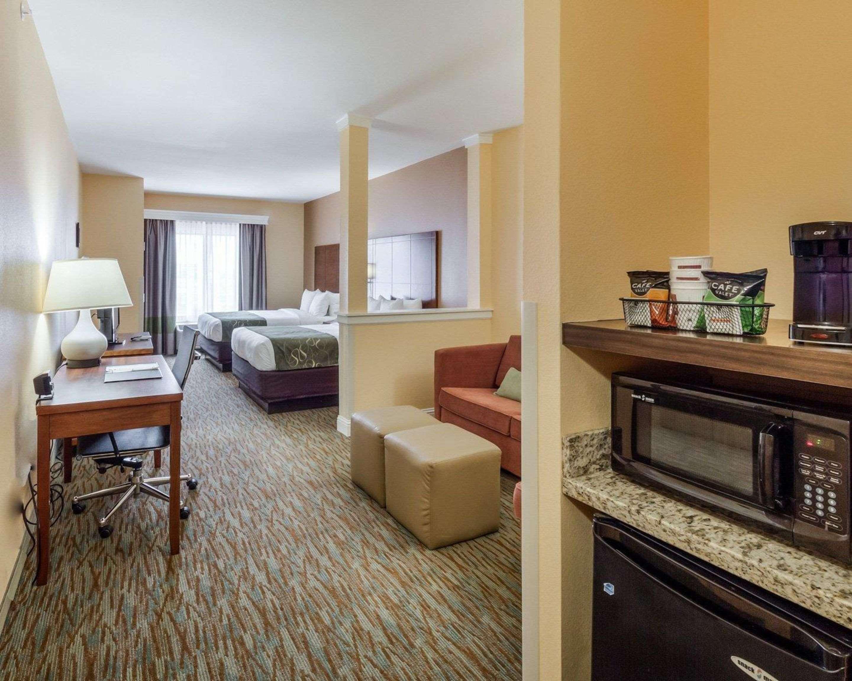 Comfort Suites Cotulla Near I-35 Экстерьер фото