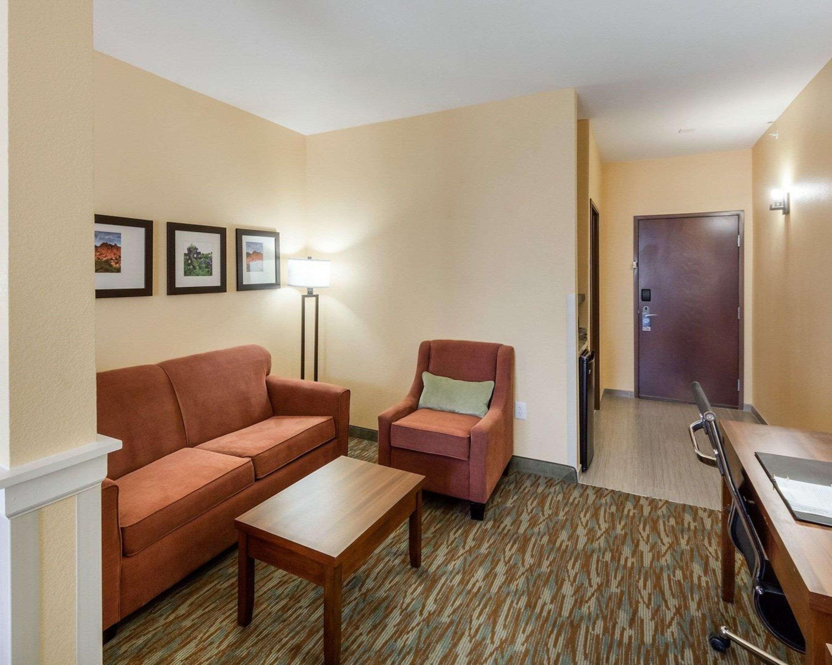 Comfort Suites Cotulla Near I-35 Экстерьер фото