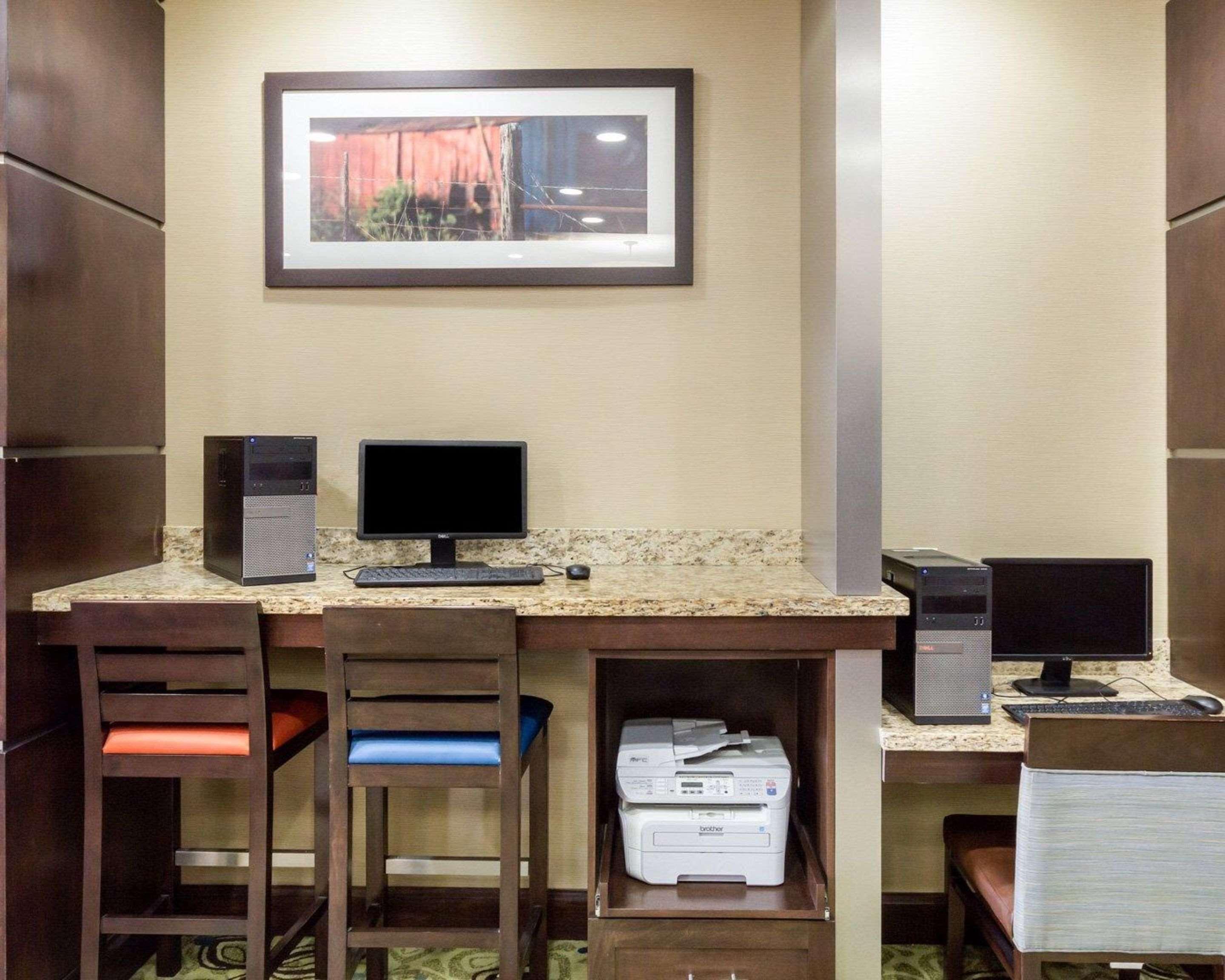 Comfort Suites Cotulla Near I-35 Экстерьер фото