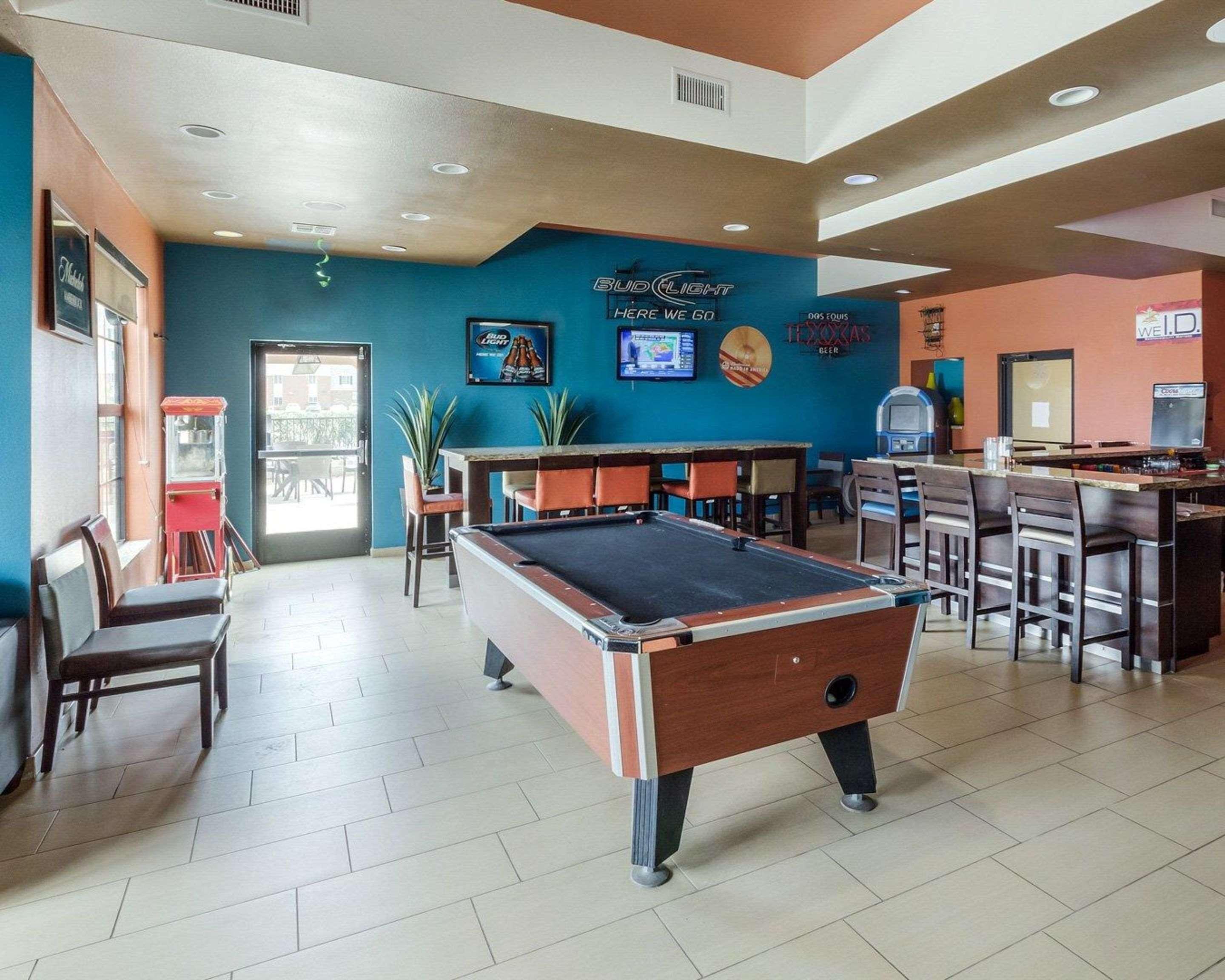 Comfort Suites Cotulla Near I-35 Экстерьер фото