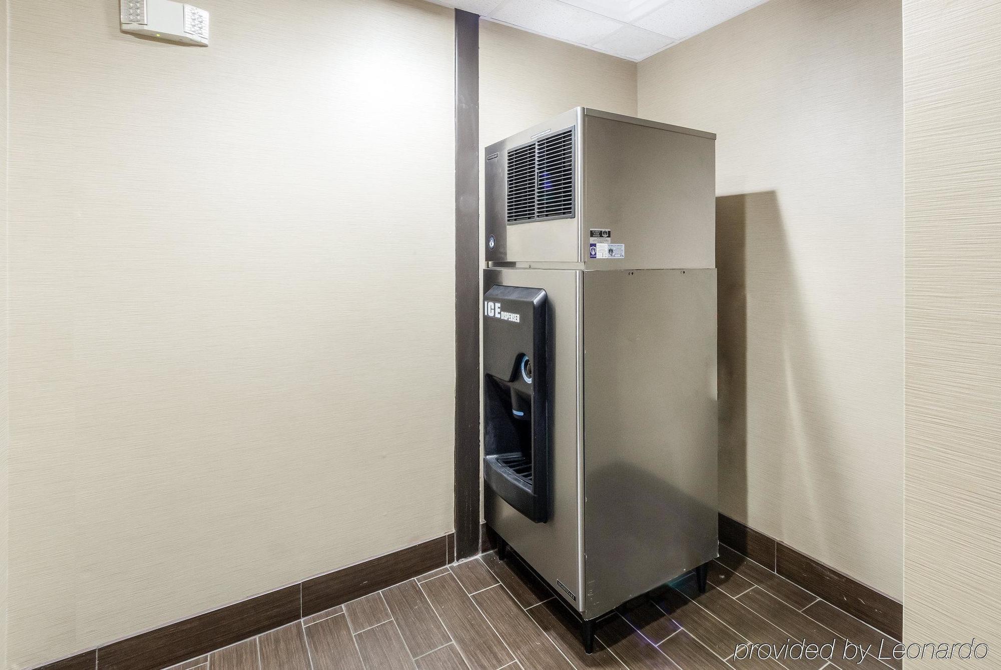 Comfort Suites Cotulla Near I-35 Экстерьер фото